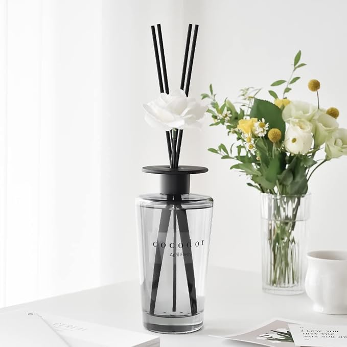 COCODOR White Flower Reed Diffuser / Black Cherry / 1 Pack / Home & Office Decor Aromatherapy Diffuser Oil Gift Set / Large Size, Large Capacity, Big Size Diffuser, Black Edition/16.9Ounce(500 ml)