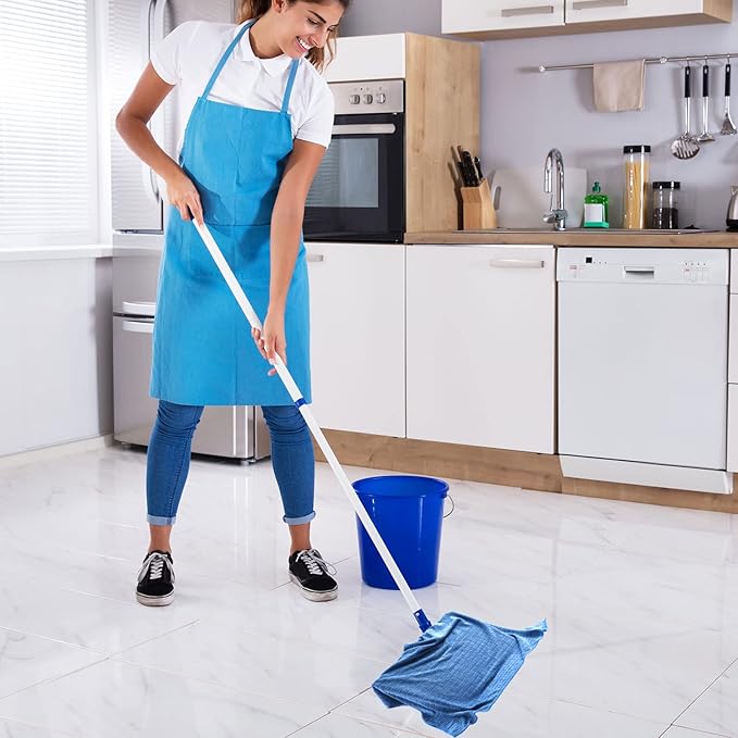 Nuanchu 20 Pieces Extra Large Microfiber Cleaning Cloth Rags Towels Bulk 20 x 28 Inch Washable Microfiber Reusable Car Drying Towel for Home Cleaning Car Wash Pet Drying, Red, Green, Blue