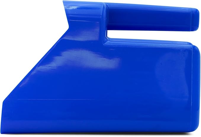 Jeffers Super Scoop 3 Quart – Lightweight and Heavy Duty Plastic Feed Scoop for Pet Food, Grain, Dog Food, Cat Litter, Flour, Rice, Chicken Feed, Garden Soil, Barn, Farm, and Outdoor Use - Royal Blue