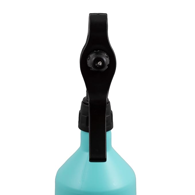 Chris Christensen Spray Bottles, 16 oz. Heavy Duty Double Action Trigger, Groom Like a Professional, Comfortable Spray Handle, Large Stable Bottom.