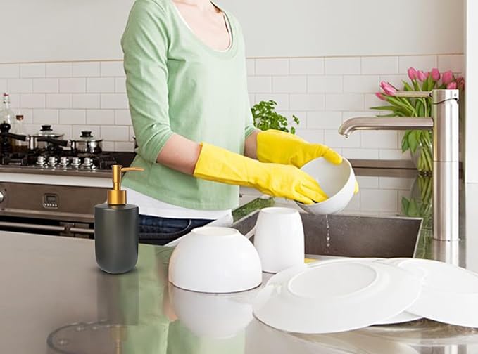 Black Liquid Soap Dispenser for Bathroom with Golden Pump,Refillable Dish Dispenser for Kitchen， Countertop Lotion Ceramics Hand Dispenser 420ml(Cylindrical Black Bottle)