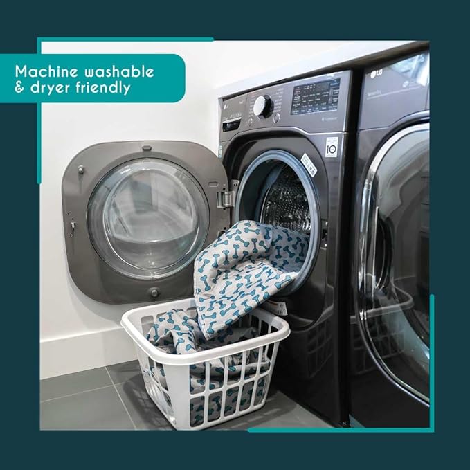 rocket & rex Premium Washable Pee Pads for Dogs, Waterproof & Reusable Puppy Pads for Potty Training, Whelping, Lining Crates & More, Guaranteed for up to 300 Washes, 30" x 36" (Pack of 2)