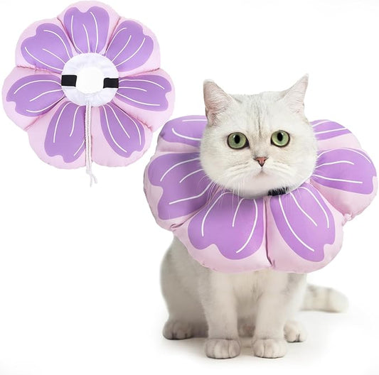 PUPTECK Cat Cone Collar Soft, Adjustable Protective Recovery Flower Collar Alternative, Comfortable Elizabethan Cat Collar Lightweight Stop Licking Neck Cone for Cats After Surgery, Purple, M