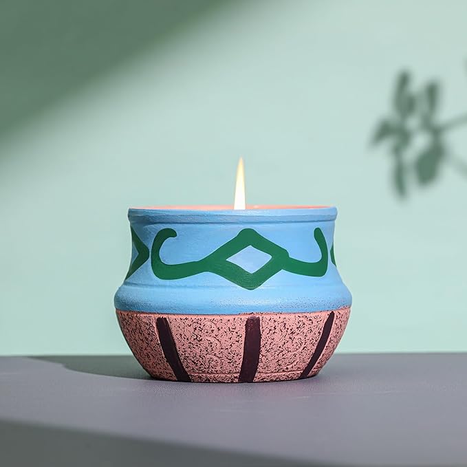 Lavender Candles, Scented Candles Gift Set for Women,Candles for Home Scented，Natural Soy Wax, Artisanal Pottery Jar,Set 2 Pack, Total 16oz, 90 Hours of Burn, One Silk Scarf