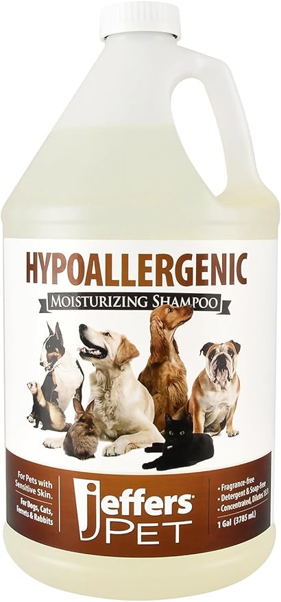 Jeffers Hypoallergenic Shampoo for Dogs, Cats, and Small Pets 1 Gallon – Tearless, Soap Free, Moisturizing Formula with Aloe Vera, Vitamins A, D & E – Gentle for Sensitive Skin – Made in USA