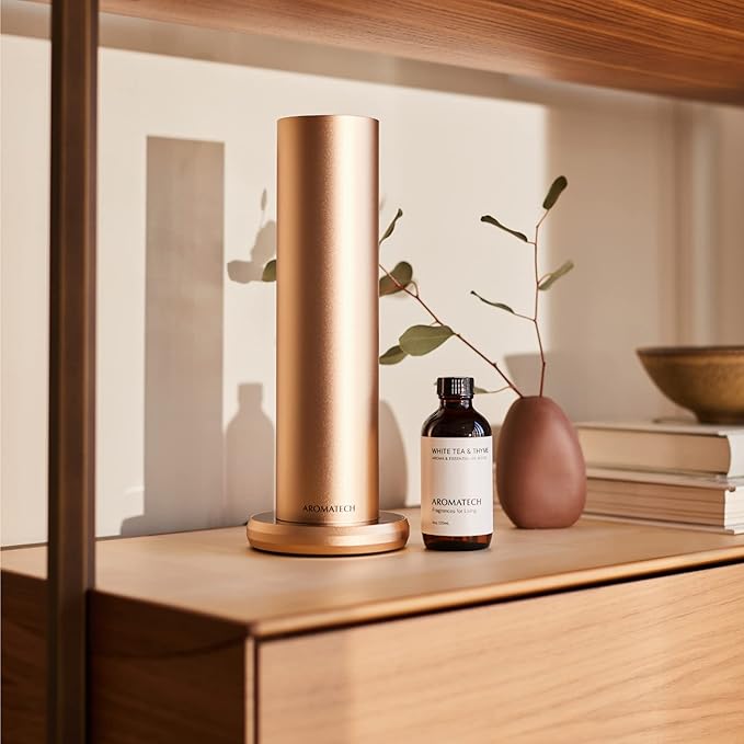 AromaTech White Tea and Thyme Aroma Essential Oil Blend: Luxury Hotel Inspired Aromatherapy with Tea Leaf, Fresh Thyme & Amber for Ultrasonic Diffusers & Nebulizers - 16 fl oz, 500 mL