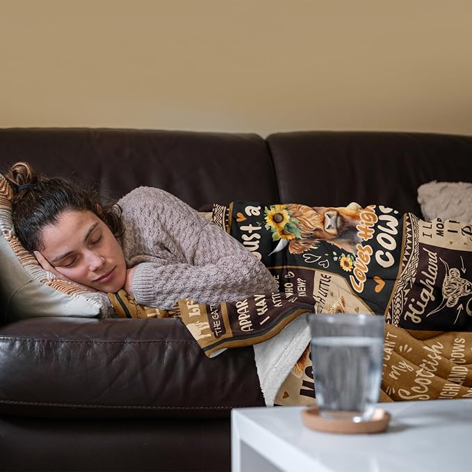 Highland Cow Blanket, Highland Cow Gifts for Women, Cow Gifts for Women for Birthday/Christmas Soft Throw Blanket 40"x50"