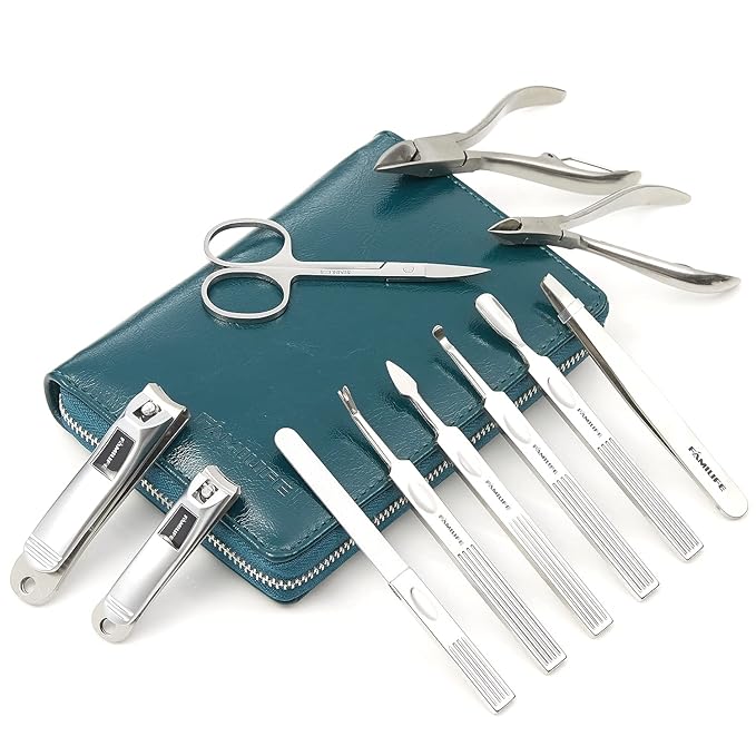 FAMILIFE Nail Kit, Professional Manicure Set Manicure Kit, 11 in 1 Stainless Steel Nail Clippers Set Pedicure Tools, Men Grooming Tool with Portable Blue Leather Travel Case Luxury Gifts for Him