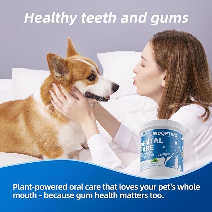Dog Dental Wipes for Teeth Cleaning - Dog Tooth Wipes & Finger Toothbrush for Dogs, Waterless Formula Helps Fight Plaque and Tartar, Freshens Breath, Easy No-Rinse Oral Care 60 Count