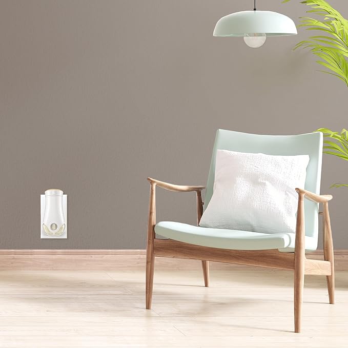 Glade PlugIns Refills Air Freshener, Scented and Essential Oils for Home and Bathroom, Sheer Vanilla Embrace, 3.35 Fl Oz, 5 Count