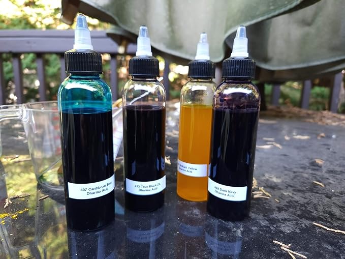 12 Pcs 1oz Plastic Squeeze Bottles with Twist Top Cap, 30ml Clear Dispensing Bottles, Empty Squirt Bottle for Liquids, Sauces, Arts, Crafts, Travel