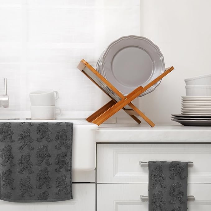 2 Pcs Bigfoot Sasquatch Hand Towels for Bathroom, Carbon Gray 100% Cotton Absorbent Jacquard Weave Decorative Towels for Bathroom Kitchen Decor Gift, 13.7 x 29.5 Inch