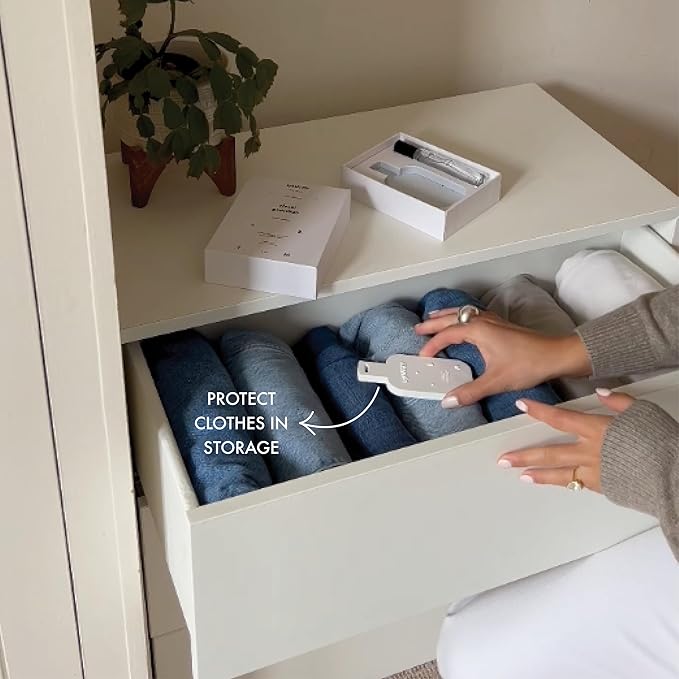 byMATTER Closet Guardian Natural Lavender Spray – Air Freshener, Hanging Ceramic Plate & French Lavender Spray, Fragrance Set for Wardrobes, Drawers & Clothing (200G / 7. Fl Oz)