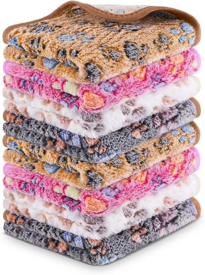 8PCS Soft Guinea Pig Bedding Blankets Washable Small Animal Fleece Cage Liners Reusable Pet Pee Pad Sleep Mat Pad Cover for Hamster Chinchilla Rabbit Hedgehog Dog Cat Essentials (16×24 Inch)