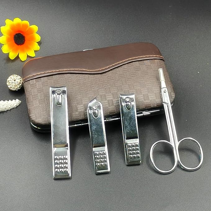 Nail Clippers Set Fingernail and Toenail Clipper Cutters, Manicure Pedicure Kit Professional Grooming Kits, Nail Care Tools with Travel Case