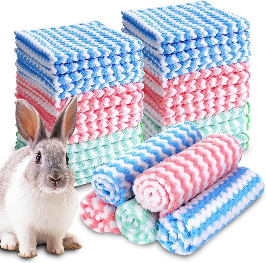 20PCS Guinea Pig Blankets, 11.8 inch Guinea Pigs Cage Liner Keep Warm Absorbent Reusable Pet Pee Sleep Mat Guineas Pig Bedding for Hamster Chinchilla Rabbit Hedgehog Hamster Ferret