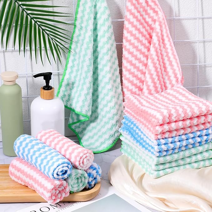 20PCS Guinea Pig Blankets, 11.8 inch Guinea Pigs Cage Liner Keep Warm Absorbent Reusable Pet Pee Sleep Mat Guineas Pig Bedding for Hamster Chinchilla Rabbit Hedgehog Hamster Ferret