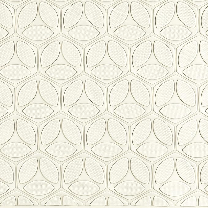 WRISIN Bathtub Mat Non Slip with Suction Cups - 100% Rubber Bathroom Mat Textured for Bath Tub Shower Safety - Soft on Touch - BPA/PVC Free - Pet Dog Bath Mat - Machine Washable - 16 × 28 Inch（Beige）