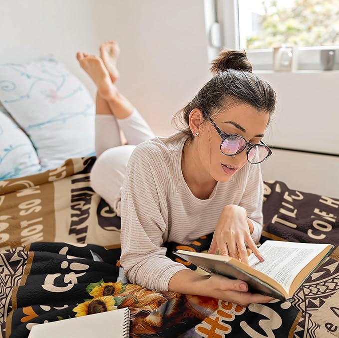 Highland Cow Blanket, Highland Cow Gifts for Women, Cow Gifts for Women for Birthday/Christmas Soft Throw Blanket 50"x60"