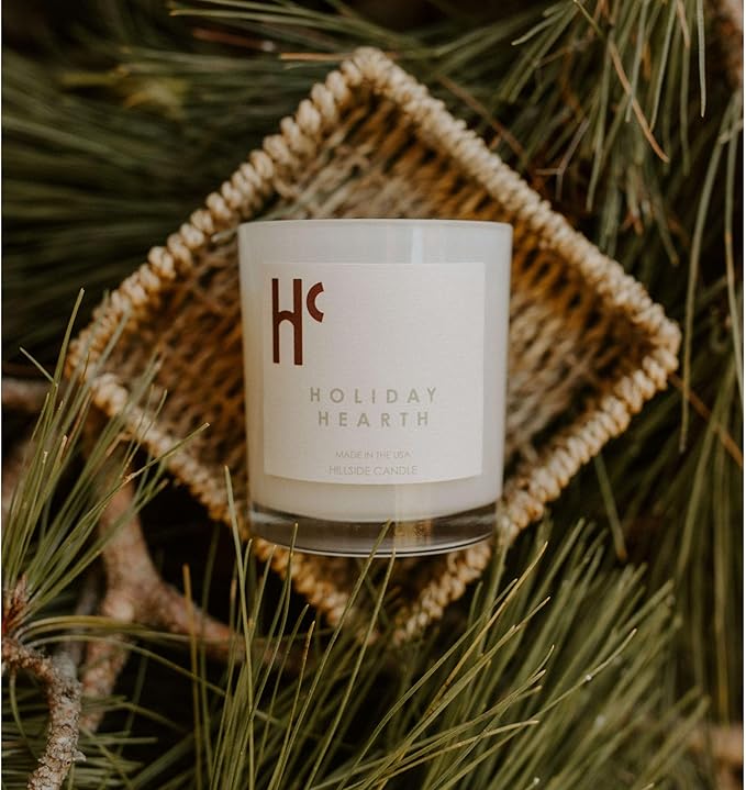 Holiday Hearth Single Wick Soy Candles, Luxury Scented Candles for Home - Up to 60 Hour Burn Time, Cruelty-Free Soy Wax Blend - Frosted Sugar Plum & Cinnamon Fragrance (9 oz)