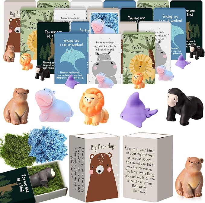 35 Set Employee Appreciation Gifts Bulk Coworkers Thank You Desk Pets Holiday Small Cute Emotional Support Resin Ornaments Card Box for Women Men Adults Office (Bear)