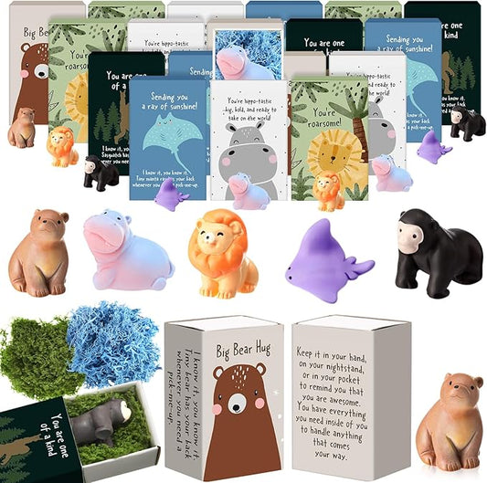 35 Set Employee Appreciation Gifts Bulk Coworkers Thank You Desk Pets Holiday Small Cute Emotional Support Resin Ornaments Card Box for Women Men Adults Office (Bear)