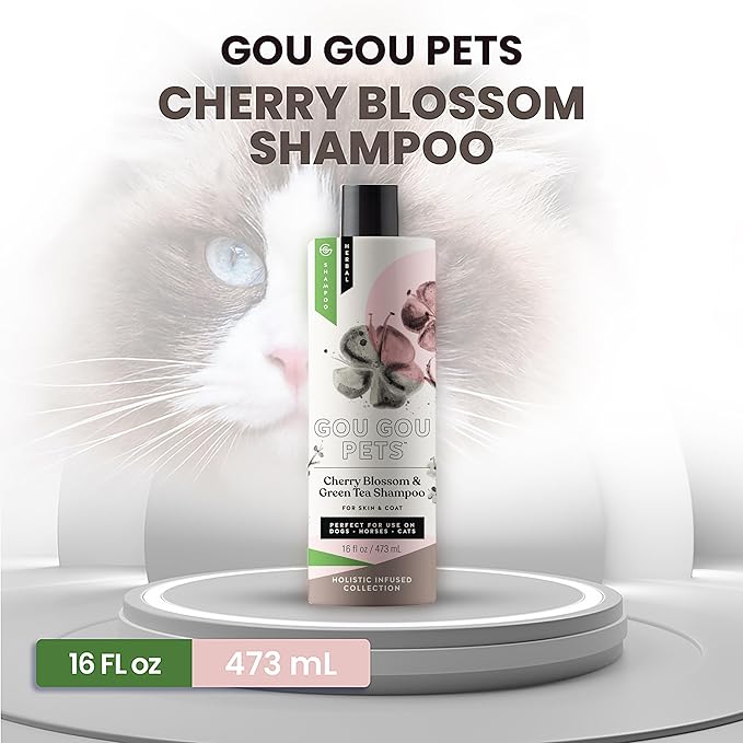 Holistic Natural Derived Cherry Blossom & Green Tea Pet Shampoo: Veterinarian Recommended - Remove Dirt and Condition Your Dog, Cat and Horse Coat - Made in USA - 16 oz