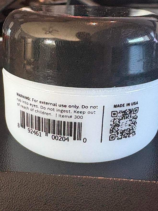 Eye Envy Tear Stain Remover Powder for Dogs and Cats. 100% Natural, Safe. Absorbs and Repels Tears and Discharge. Helps Remove Rust Color Staining. Made in The USA (1.4 oz)