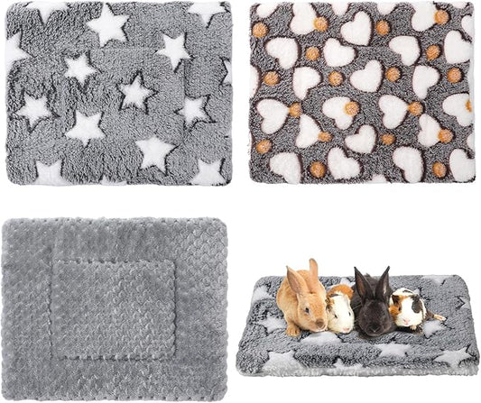 Jetec 3 Pcs Bunny Guinea Pig Beds Soft Bunny Mats Warm Guinea Pig Mat Small Animal Winter Bed Pads Fleece Sleeping Pads for Indoor Rabbit Hamster Squirrel Hedgehog Chinchilla Ferret (Pineapple Grid)