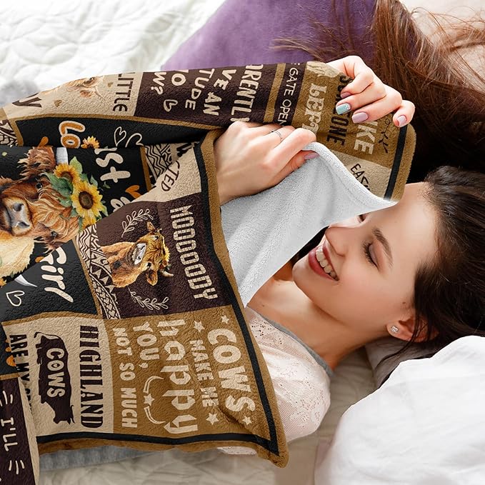 Highland Cow Blanket, Highland Cow Gifts for Women, Cow Gifts for Women for Birthday/Christmas Soft Throw Blanket 50"x60"