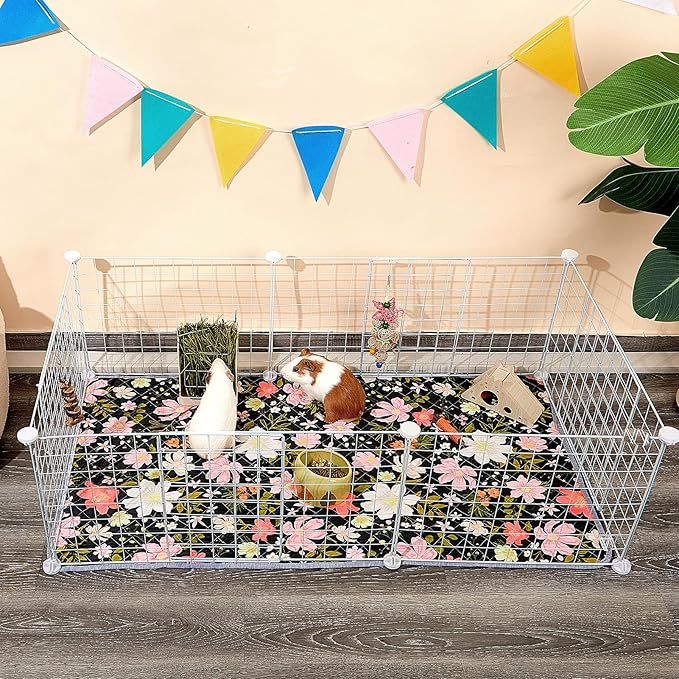 Bienbee Guinea Pig Bedding, 2 Pack 47" x 24" Reusable Guinea Pig Cage Liner Waterproof and Absorbent Small Animal Bedding Washable Pee Pads for Small Pet Hamster Rabbit Squirrel Pink and White Flowers